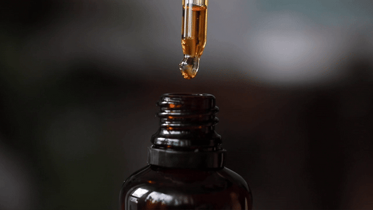 A bőröd legjobb szövetségese: Mire jó a C-vitamin szérum?